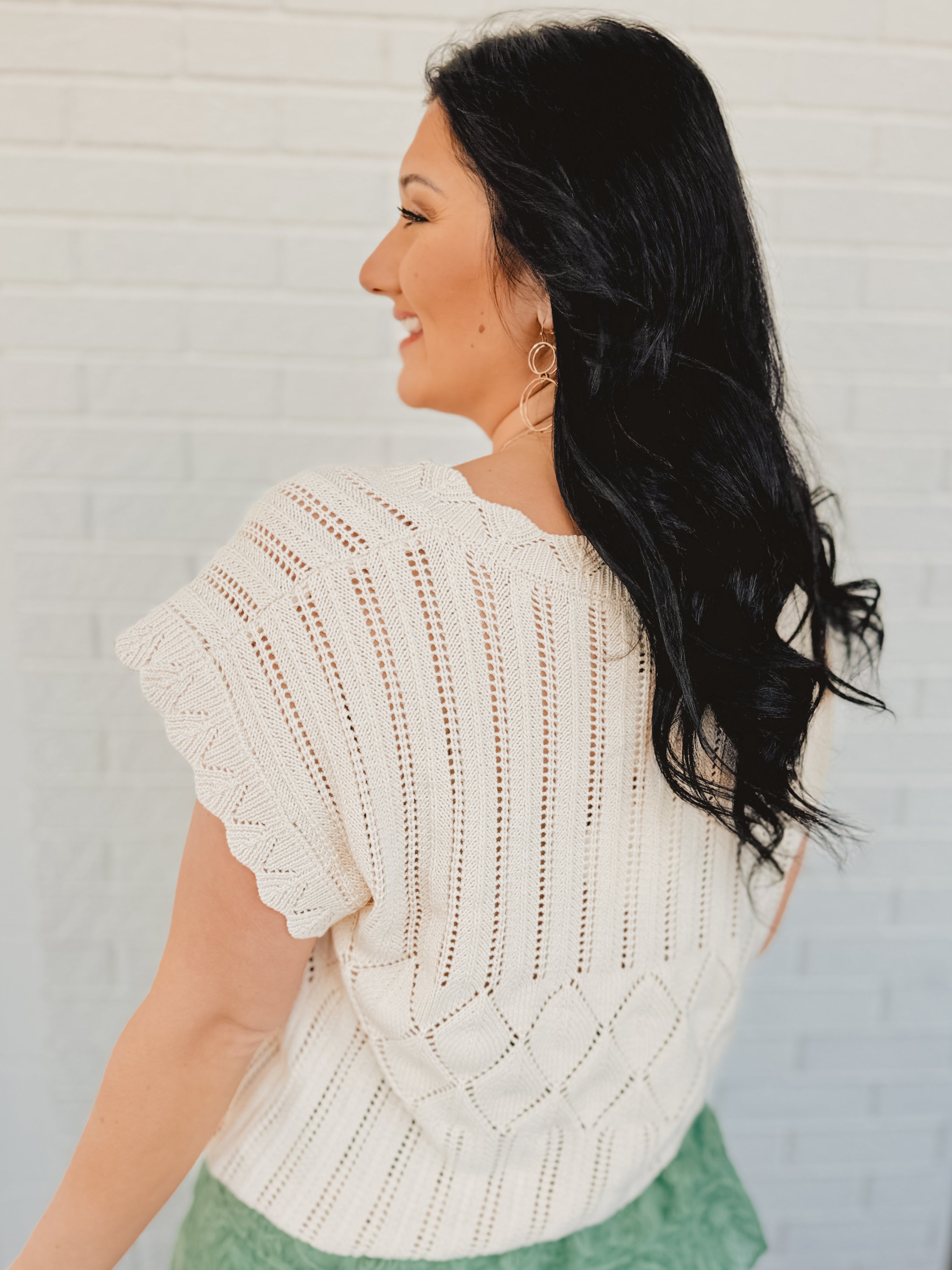 Scalloped Comfy V-Neck Oversized Sweater - Oatmeal