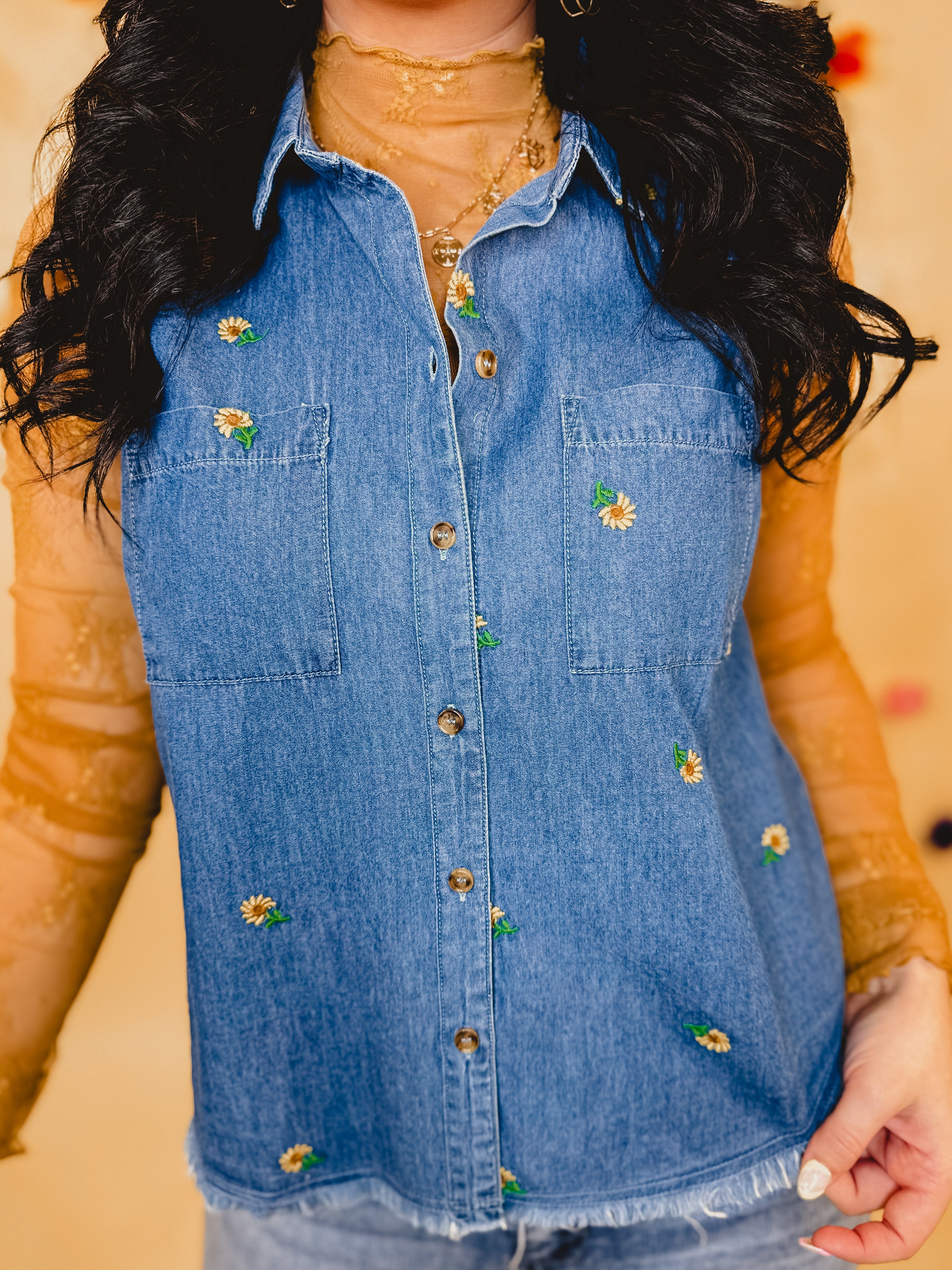 Floral Embroidered Sleeveless Denim Top - Blue