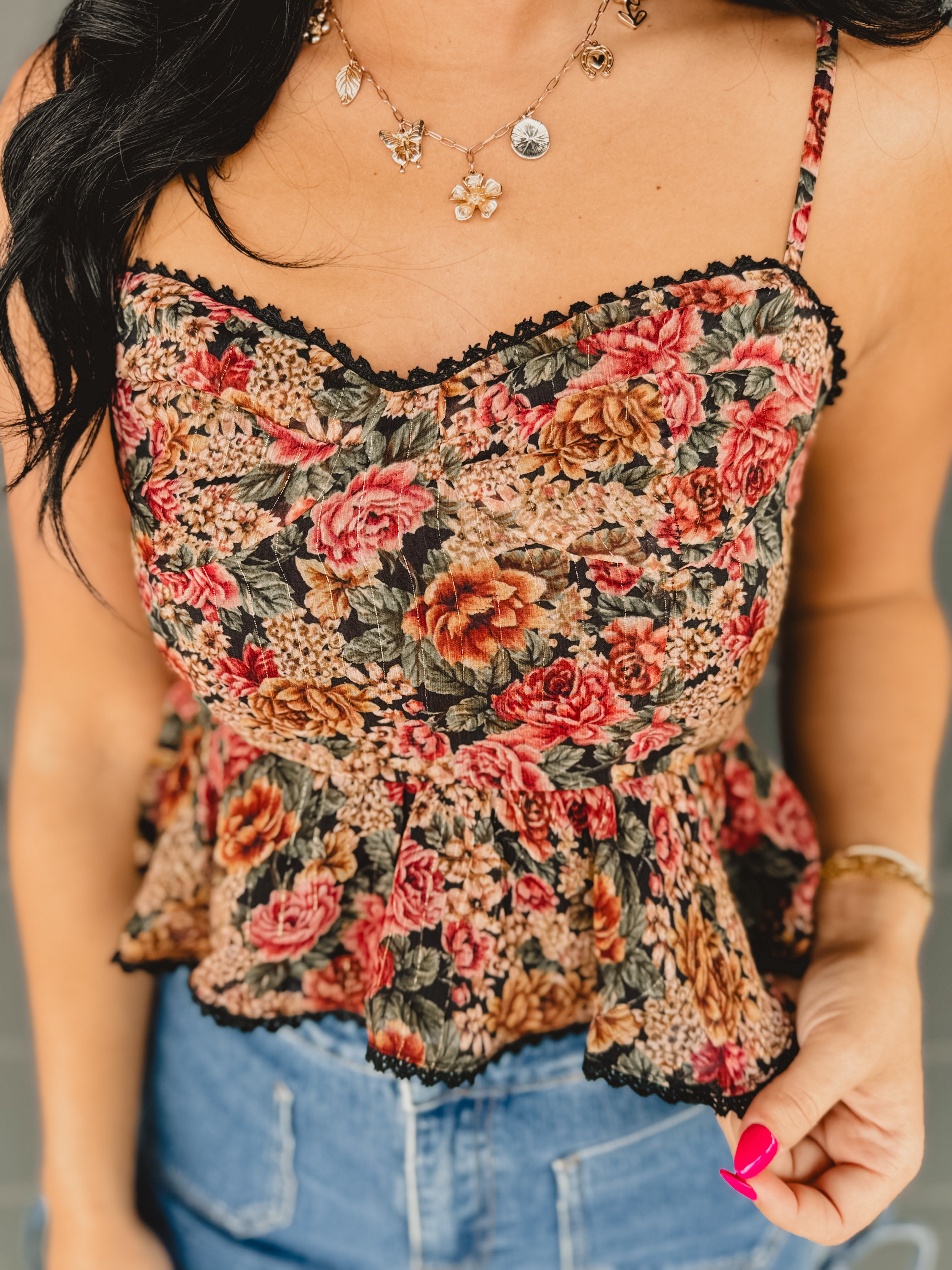 Vintage Floral Print Flared Cami Top - Rose/Black Vintage Floral Print Flared Cami Top - Rose/Black