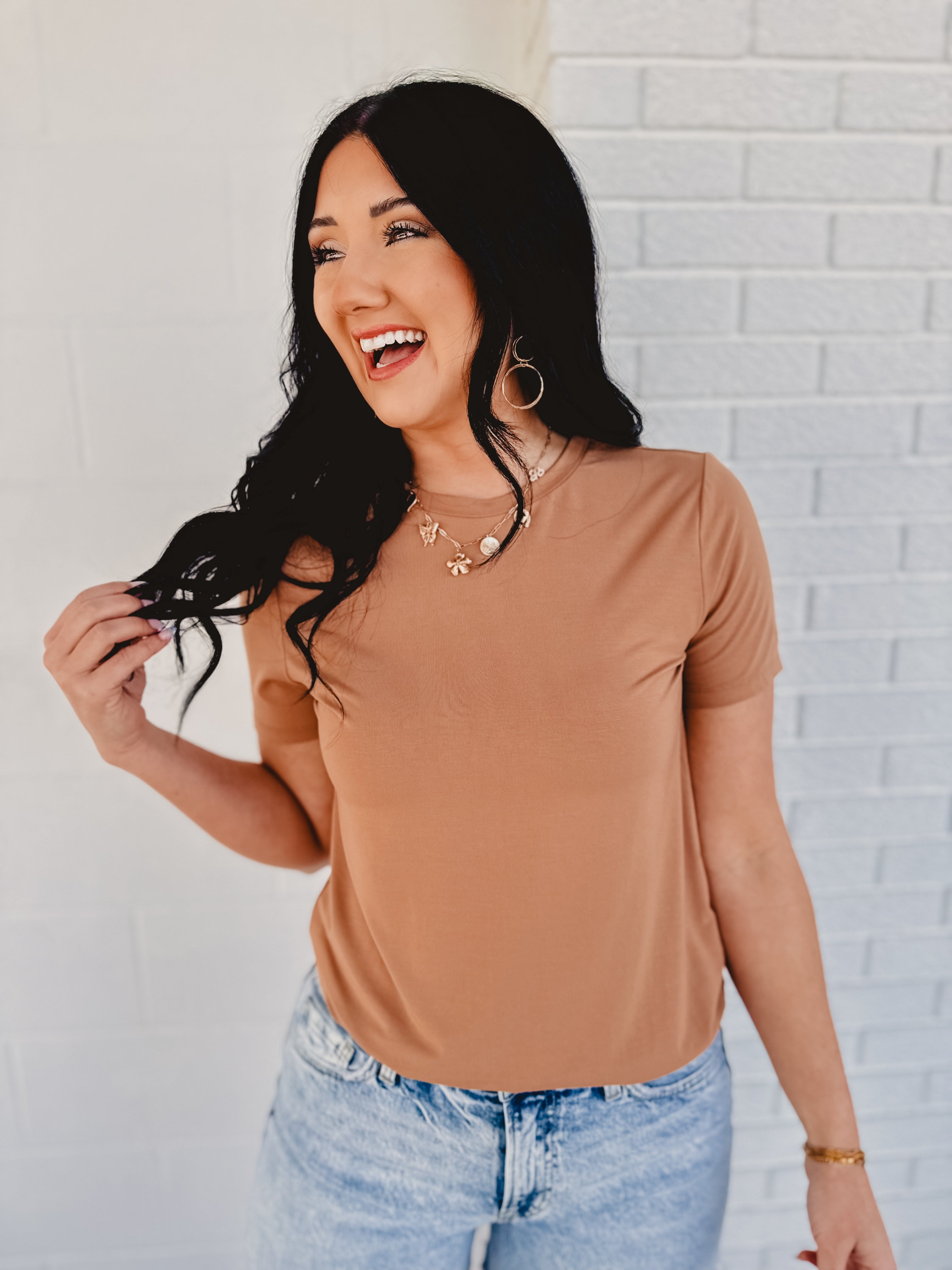 Basic Crew Neck Short Sleeve Top - Cork Basic Crew Neck Short Sleeve Top - Cork